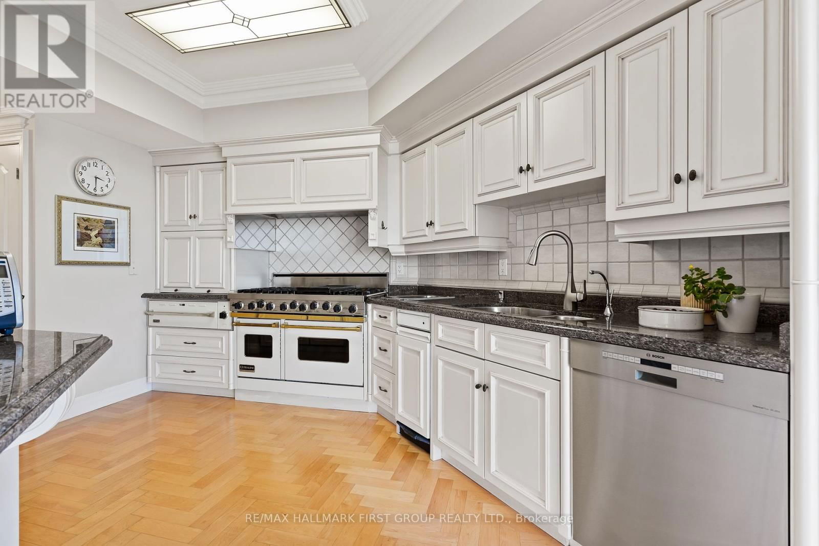 314 - 215 RICARDO STREET Image 21