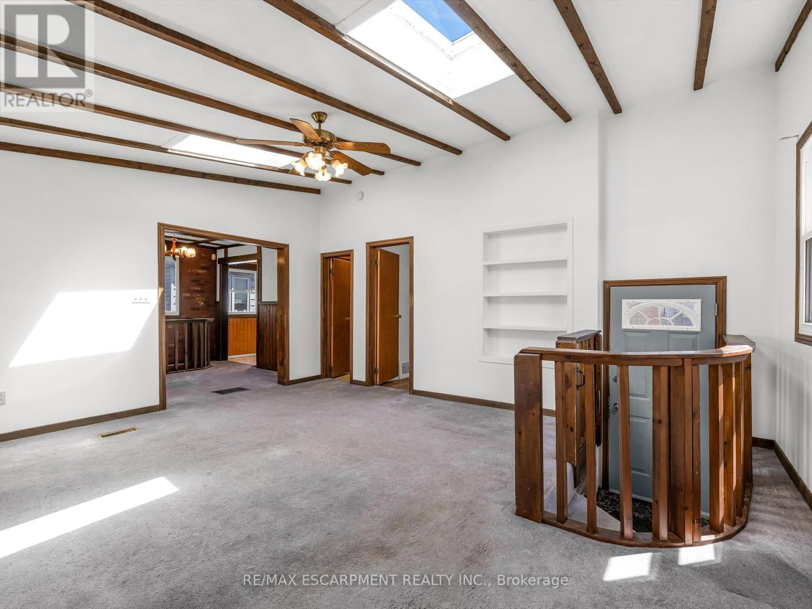 265 WALTER AVENUE NORTH Image 7