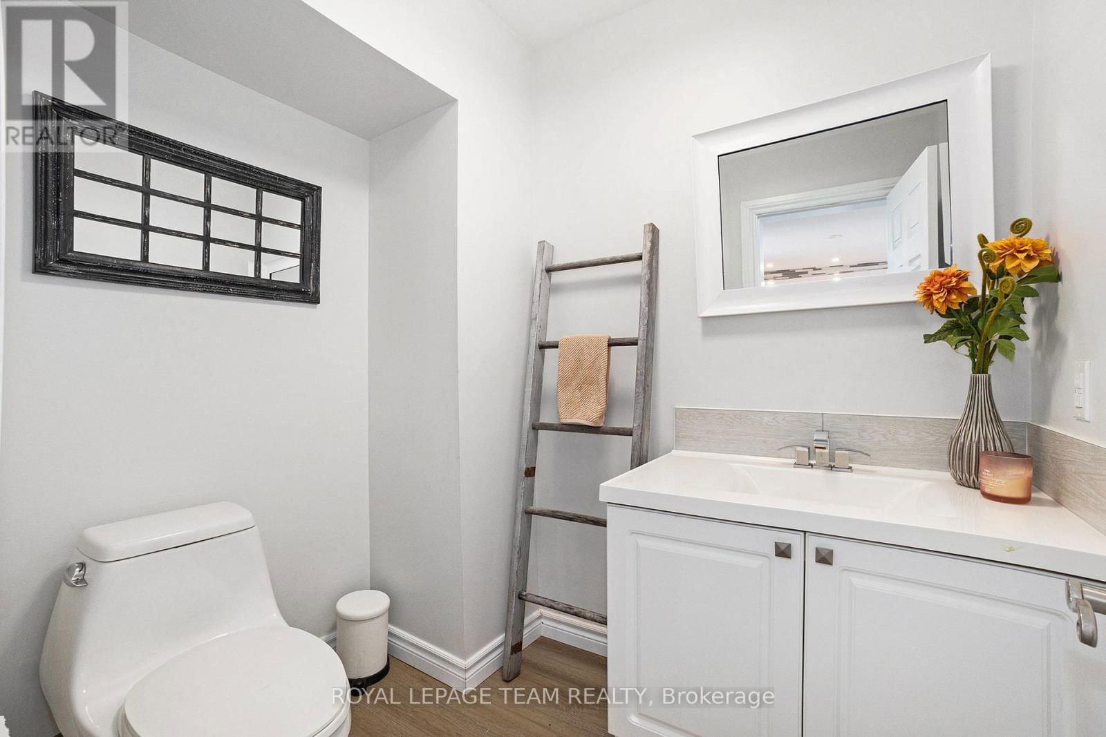 13034 BOYNE ROAD Image 17