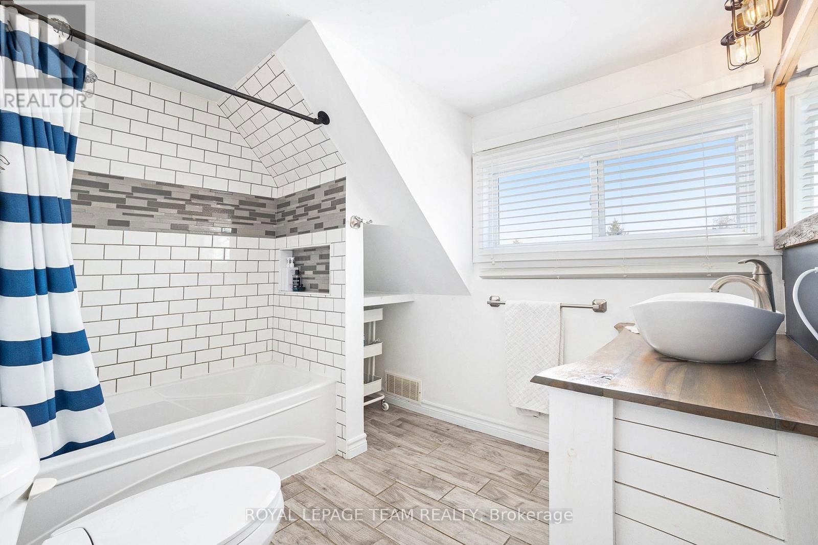 13034 BOYNE ROAD Image 22