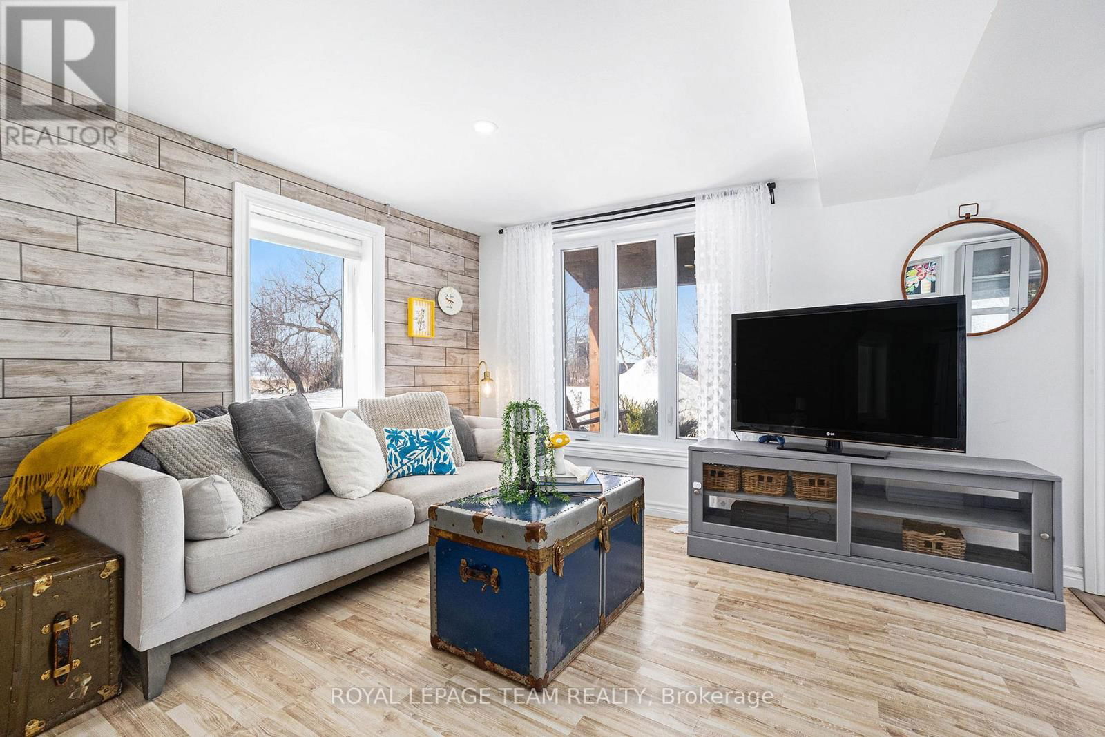 13034 BOYNE ROAD Image 5