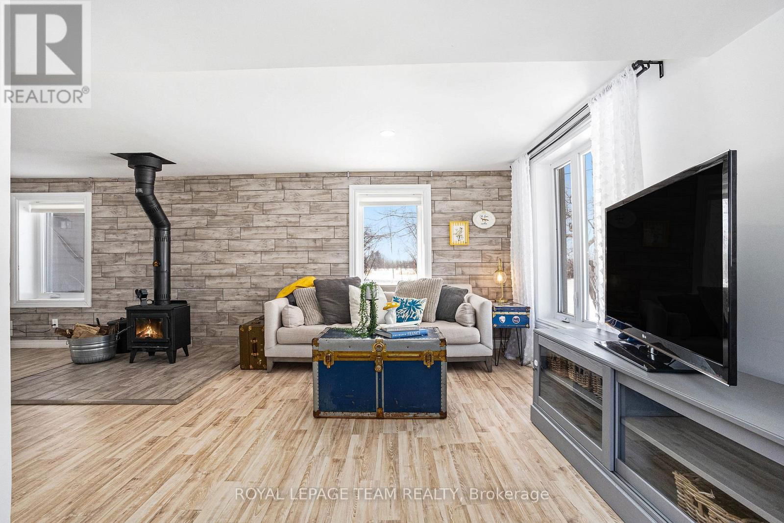 13034 BOYNE ROAD Image 6