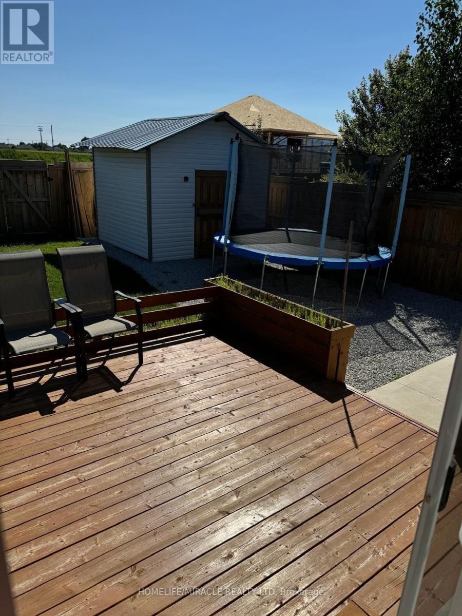 466 NORMANTON STREET Image 14