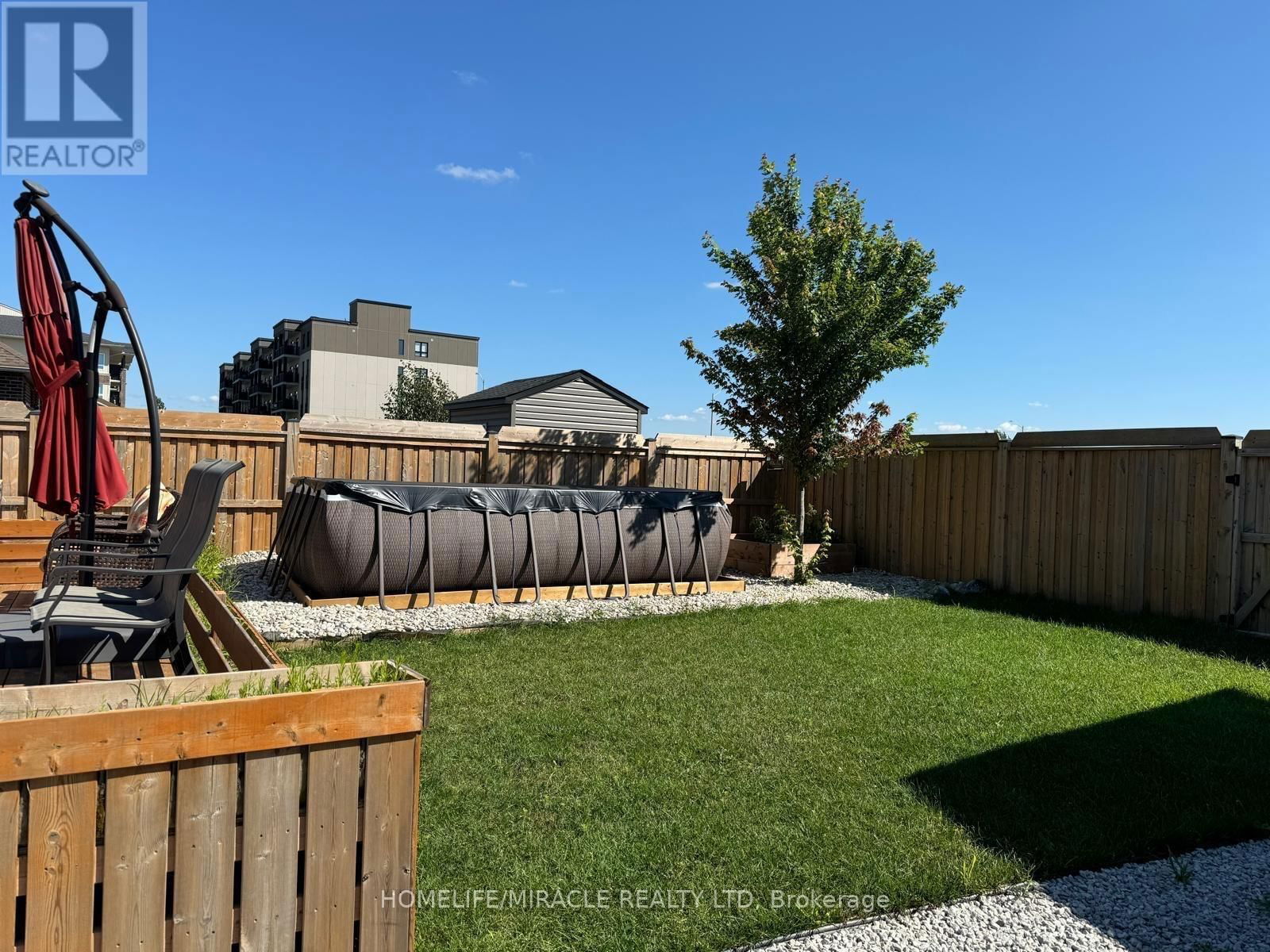 466 NORMANTON STREET Image 16