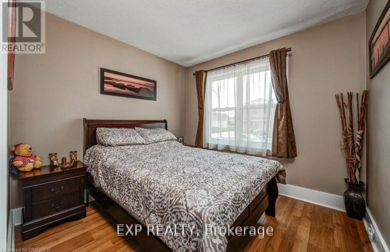 333 RAWDON STREET EAST Image 10
