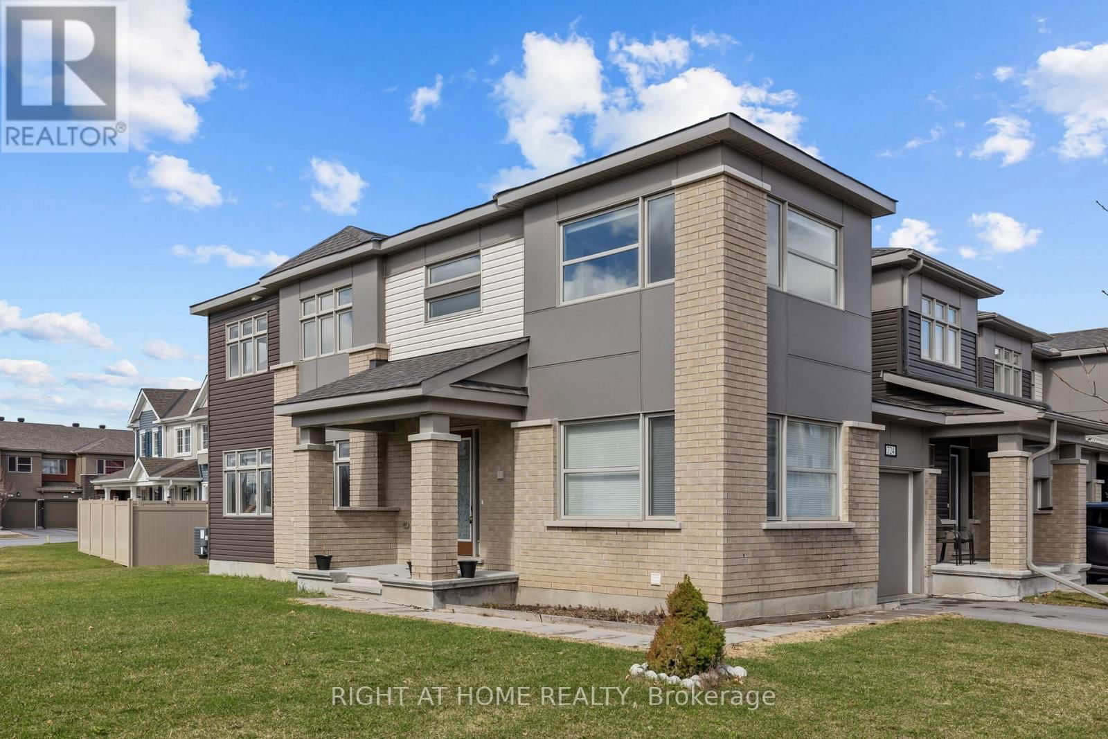 724 JUNEBERRY LANE Image 3