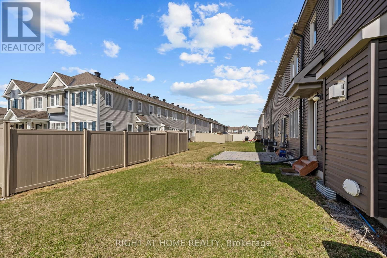 724 JUNEBERRY LANE Image 35