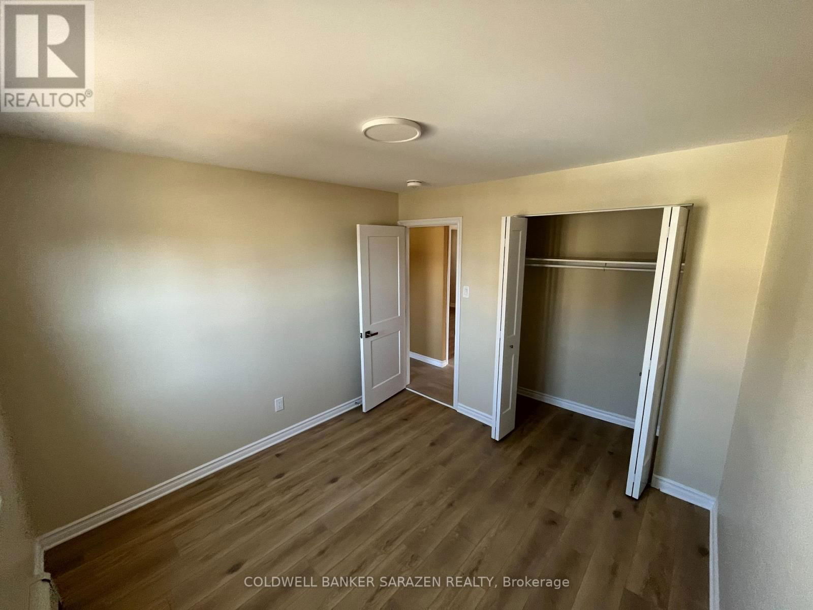 2 - 136 DESCHAMPS AVENUE Image 11