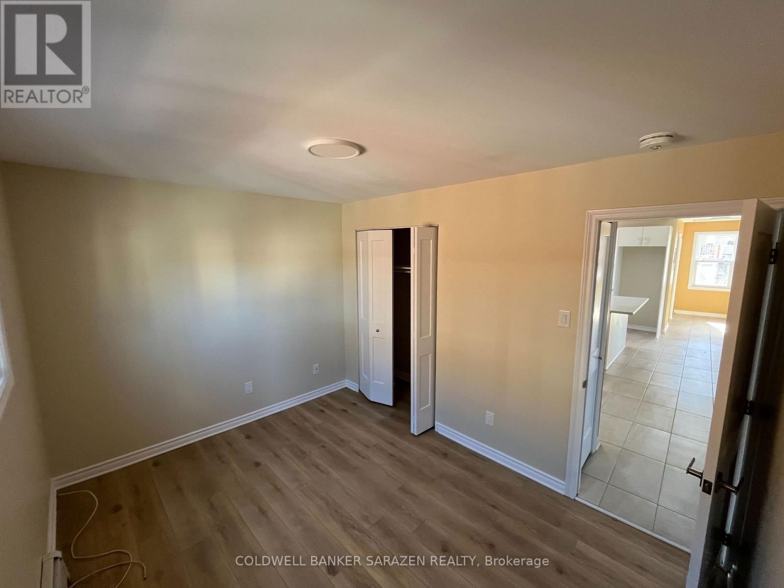 2 - 136 DESCHAMPS AVENUE Image 15