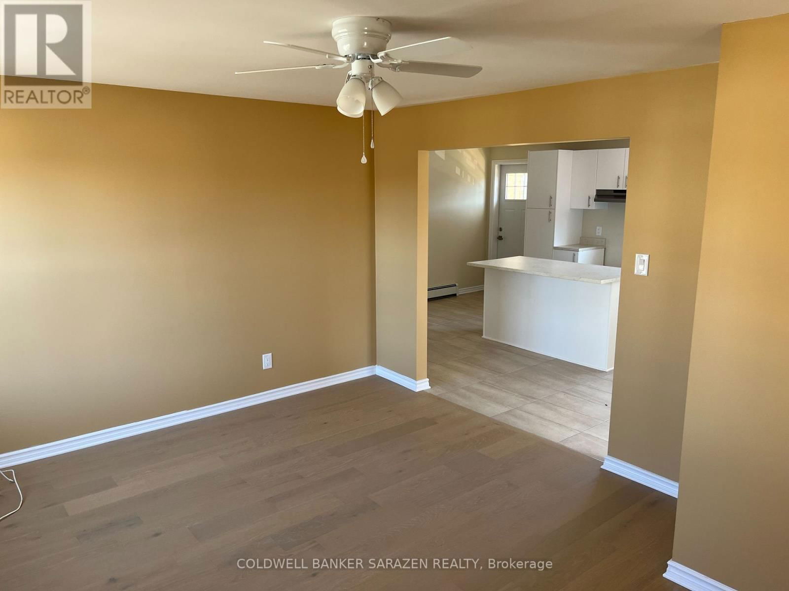 2 - 136 DESCHAMPS AVENUE Image 8
