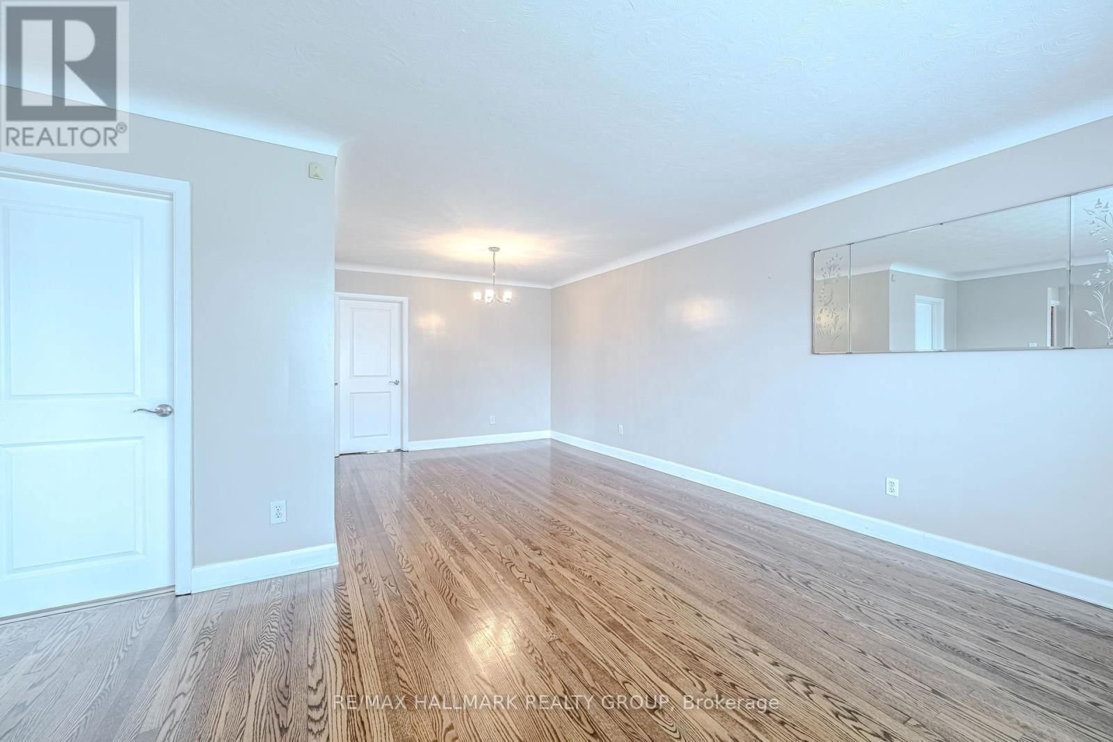 799 TROJAN AVENUE Image 15