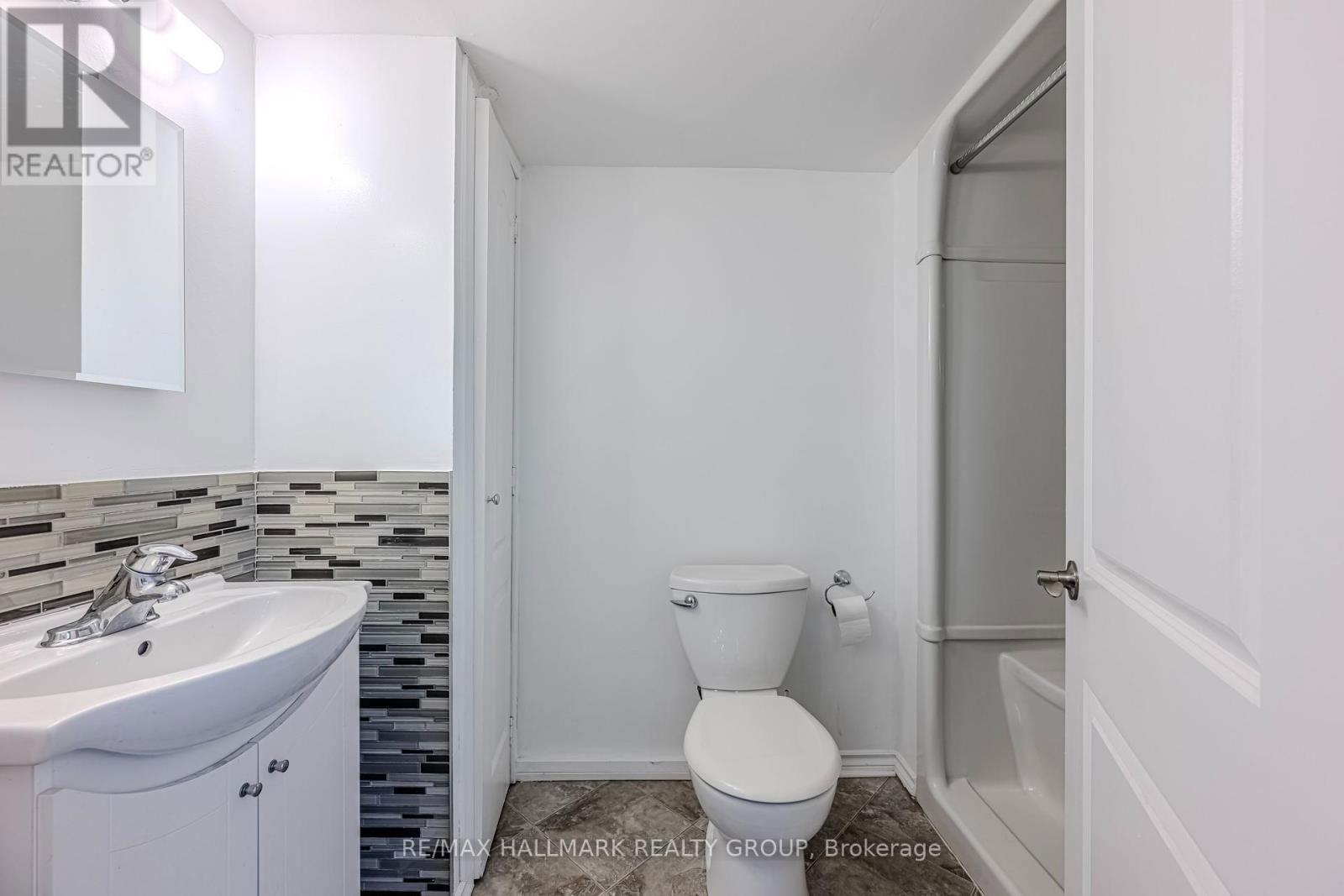 799 TROJAN AVENUE Image 41