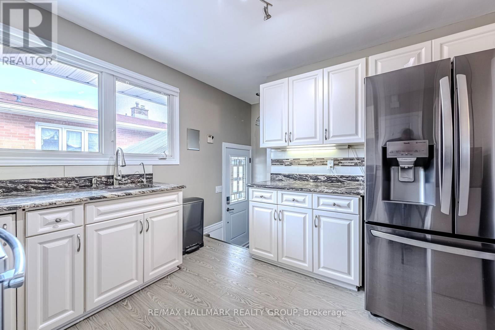 799 TROJAN AVENUE Image 6