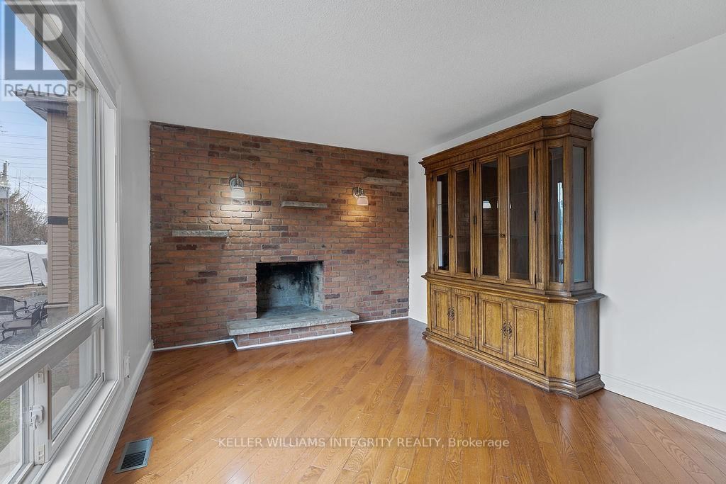 62 CHIPPEWA AVENUE Image 16