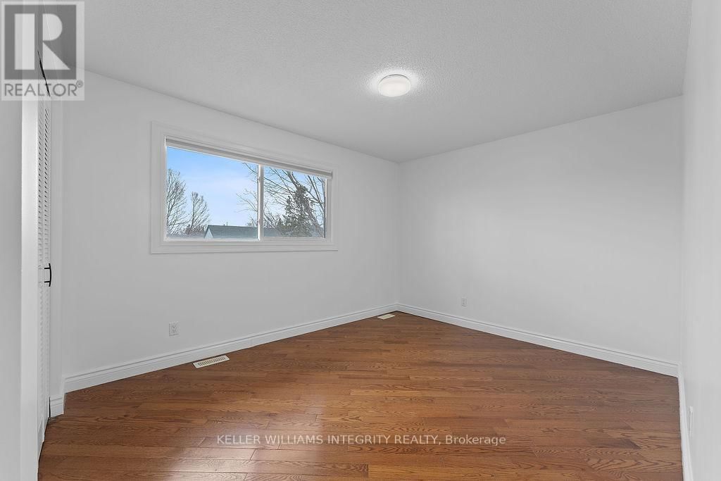 62 CHIPPEWA AVENUE Image 20