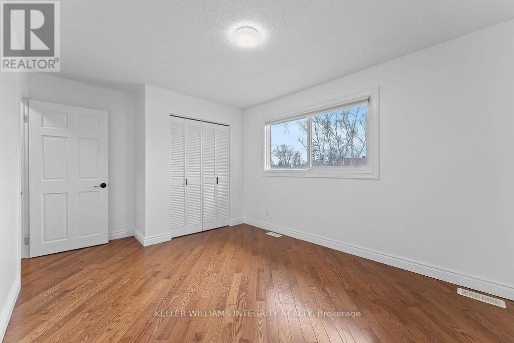 62 CHIPPEWA AVENUE Image 21