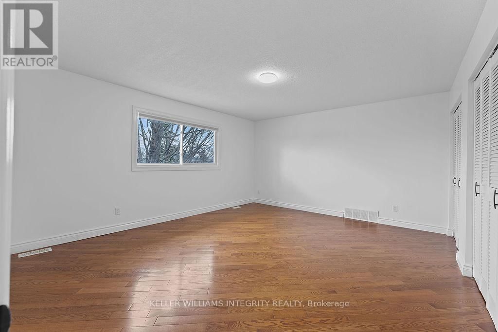 62 CHIPPEWA AVENUE Image 23