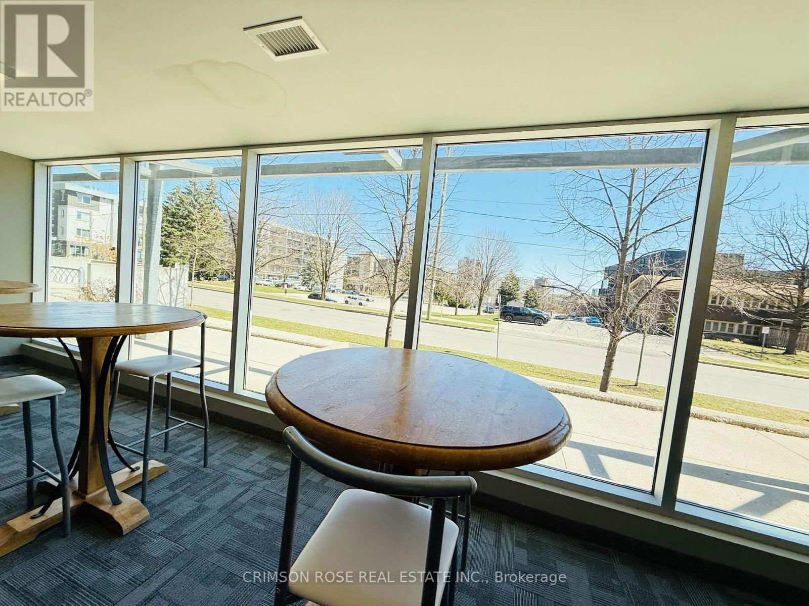 108 - 251 HEMLOCK STREET Image 25