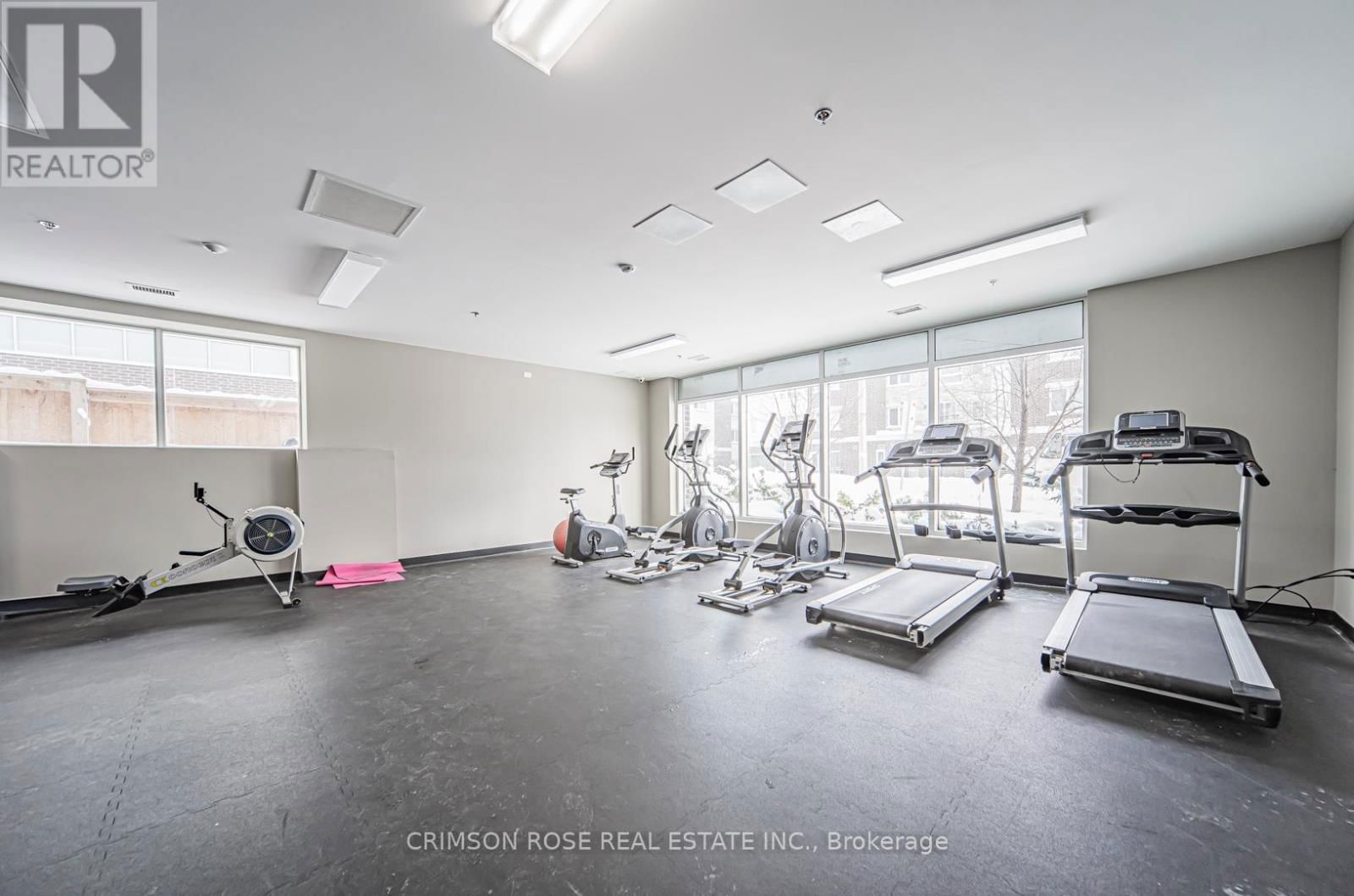 108 - 251 HEMLOCK STREET Image 35