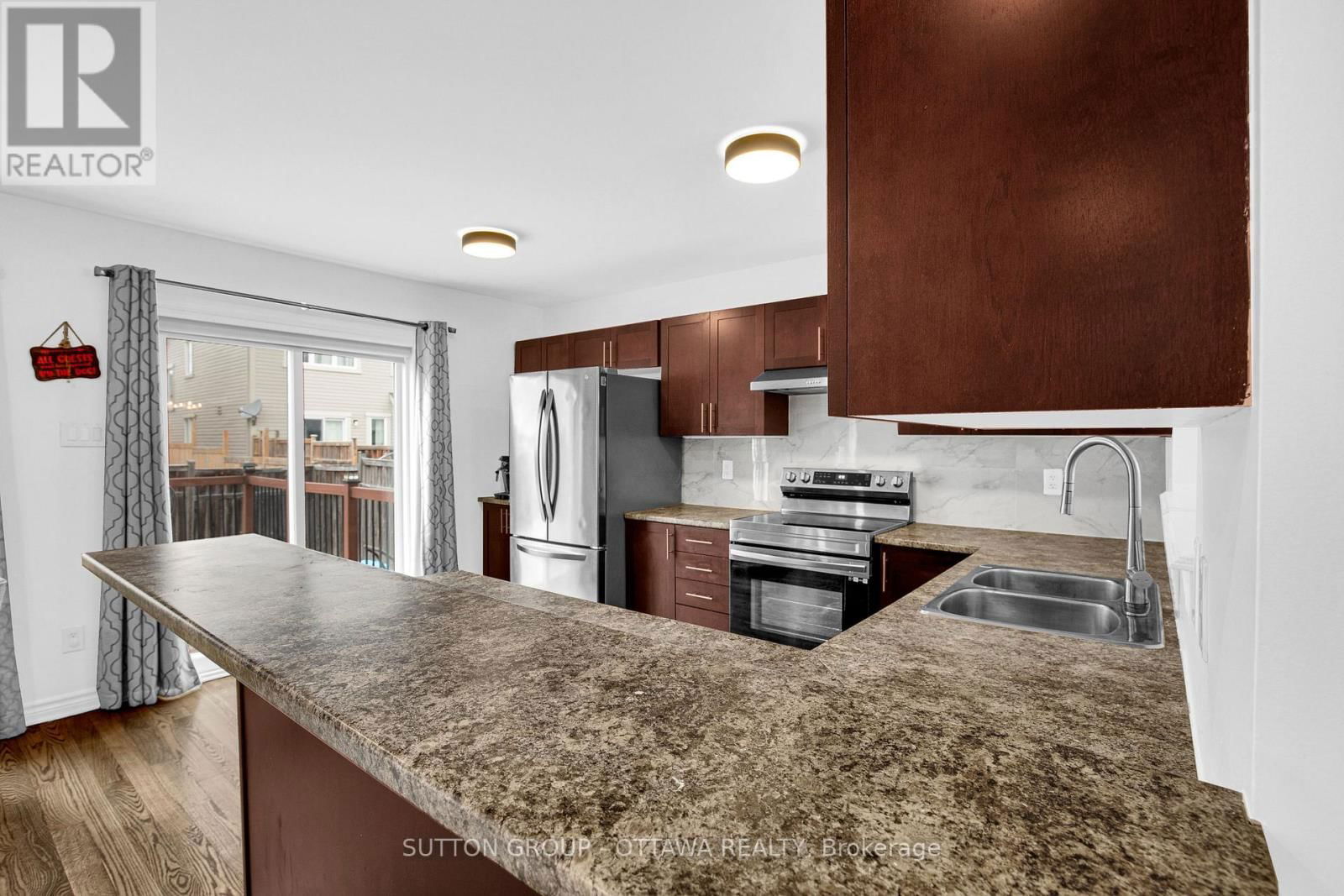 3123 BURRITTS RAPIDS PLACE Image 14