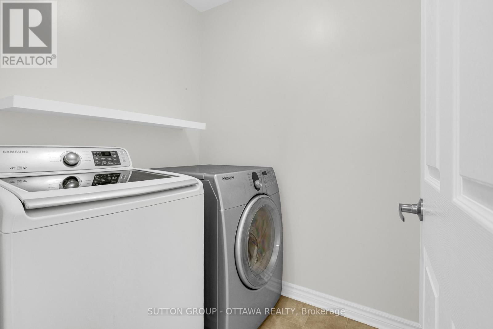 3123 BURRITTS RAPIDS PLACE Image 26