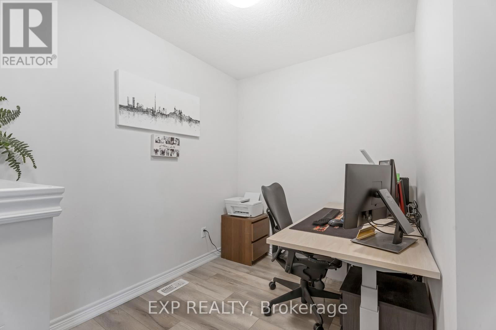41 - 27 RACHEL DRIVE Image 19