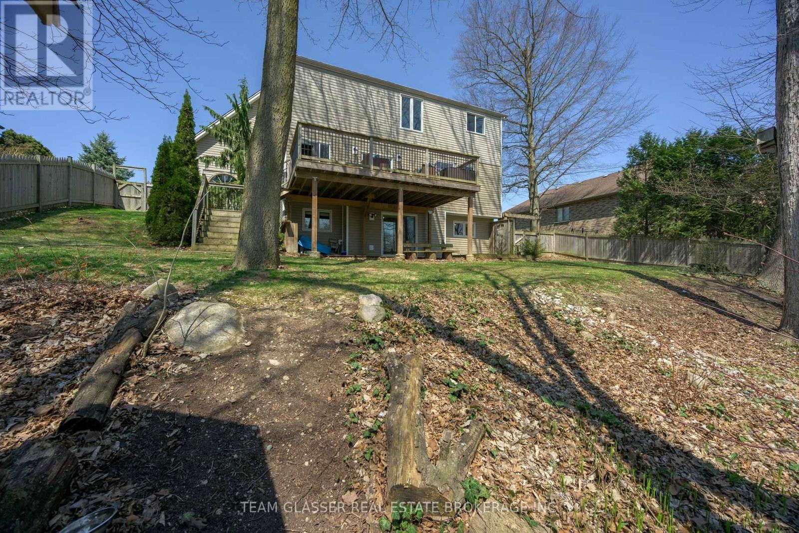 51 BIRCHCREST DRIVE Image 17