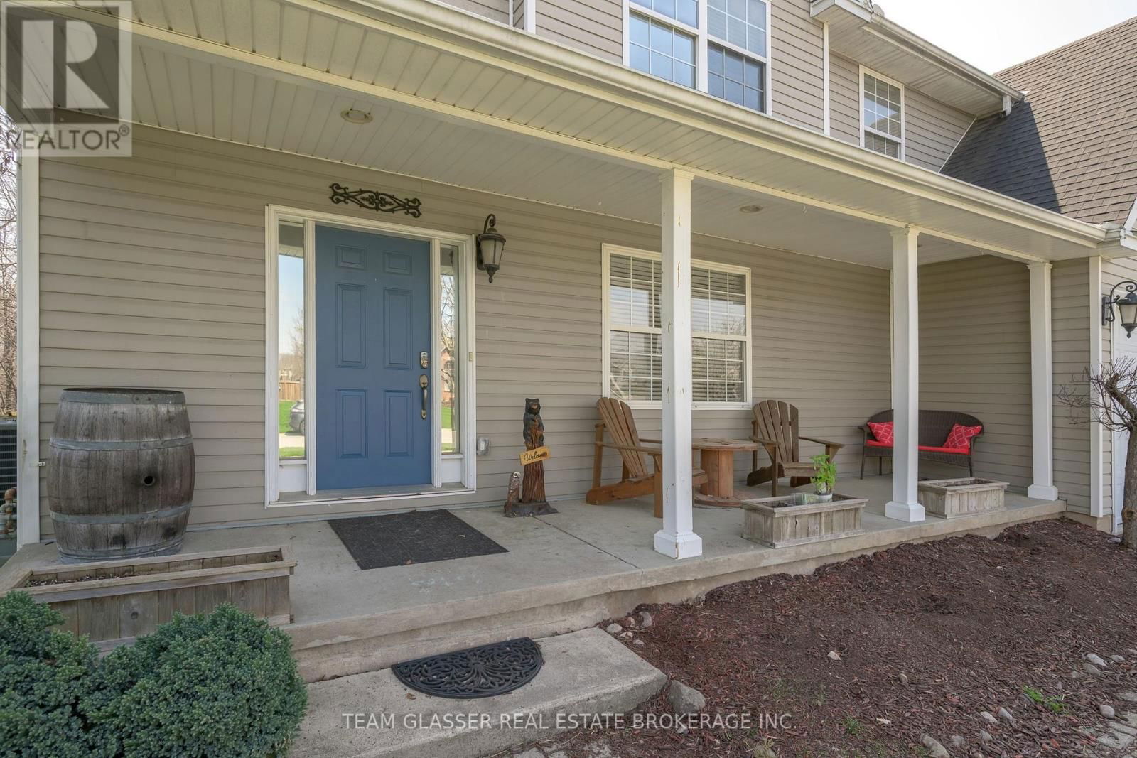 51 BIRCHCREST DRIVE Image 44