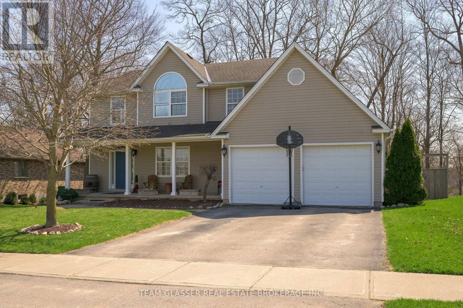 51 BIRCHCREST DRIVE Image 47
