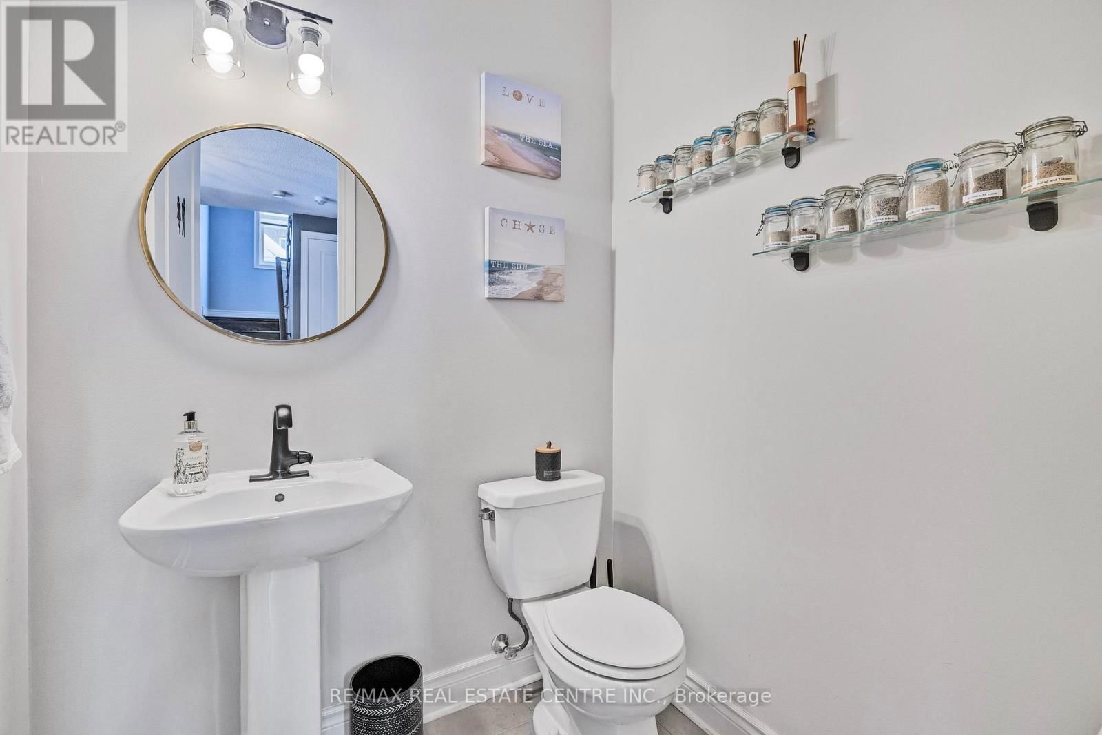 5 SKELTON STREET Image 23