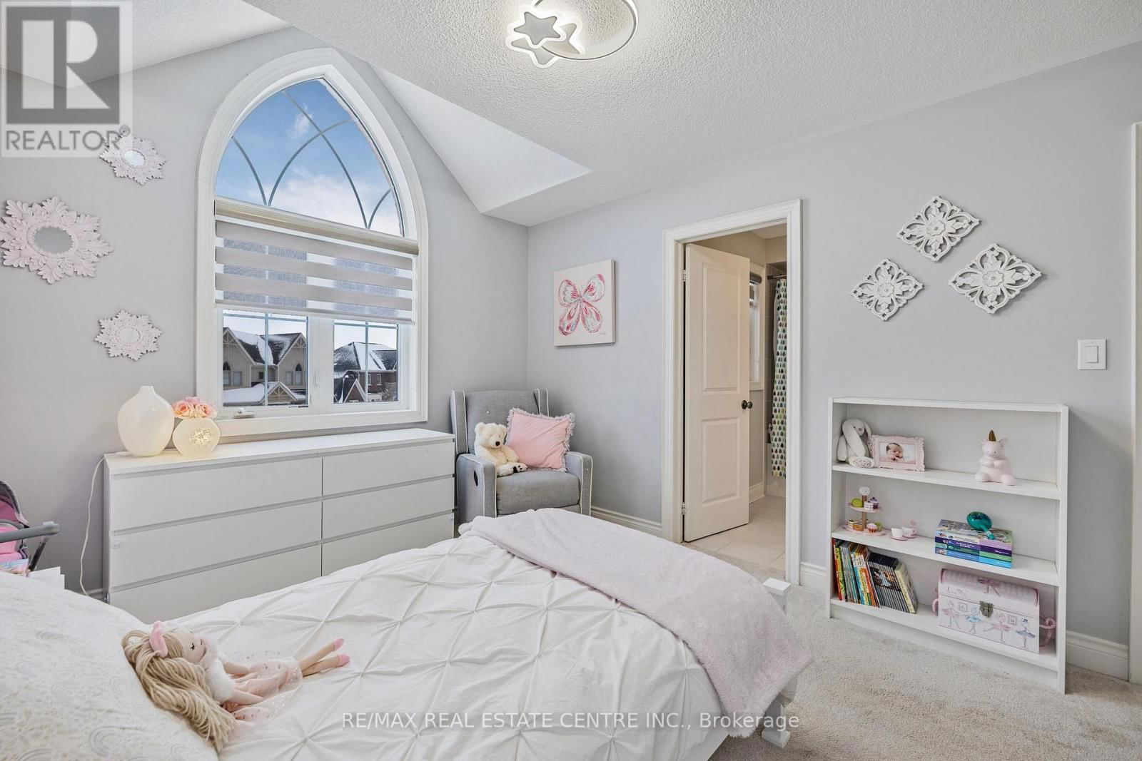 5 SKELTON STREET Image 27