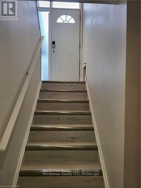 22 WILLOWDALE AVENUE Image 18