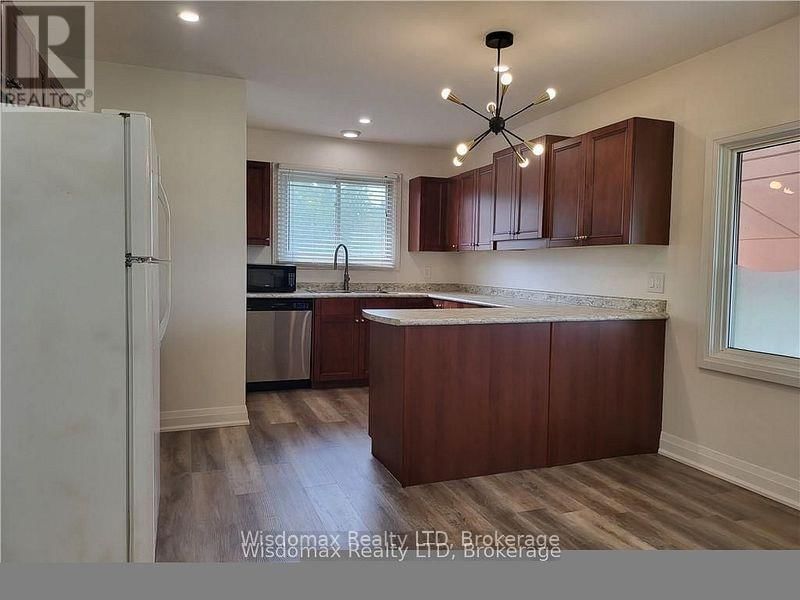 22 WILLOWDALE AVENUE Image 6