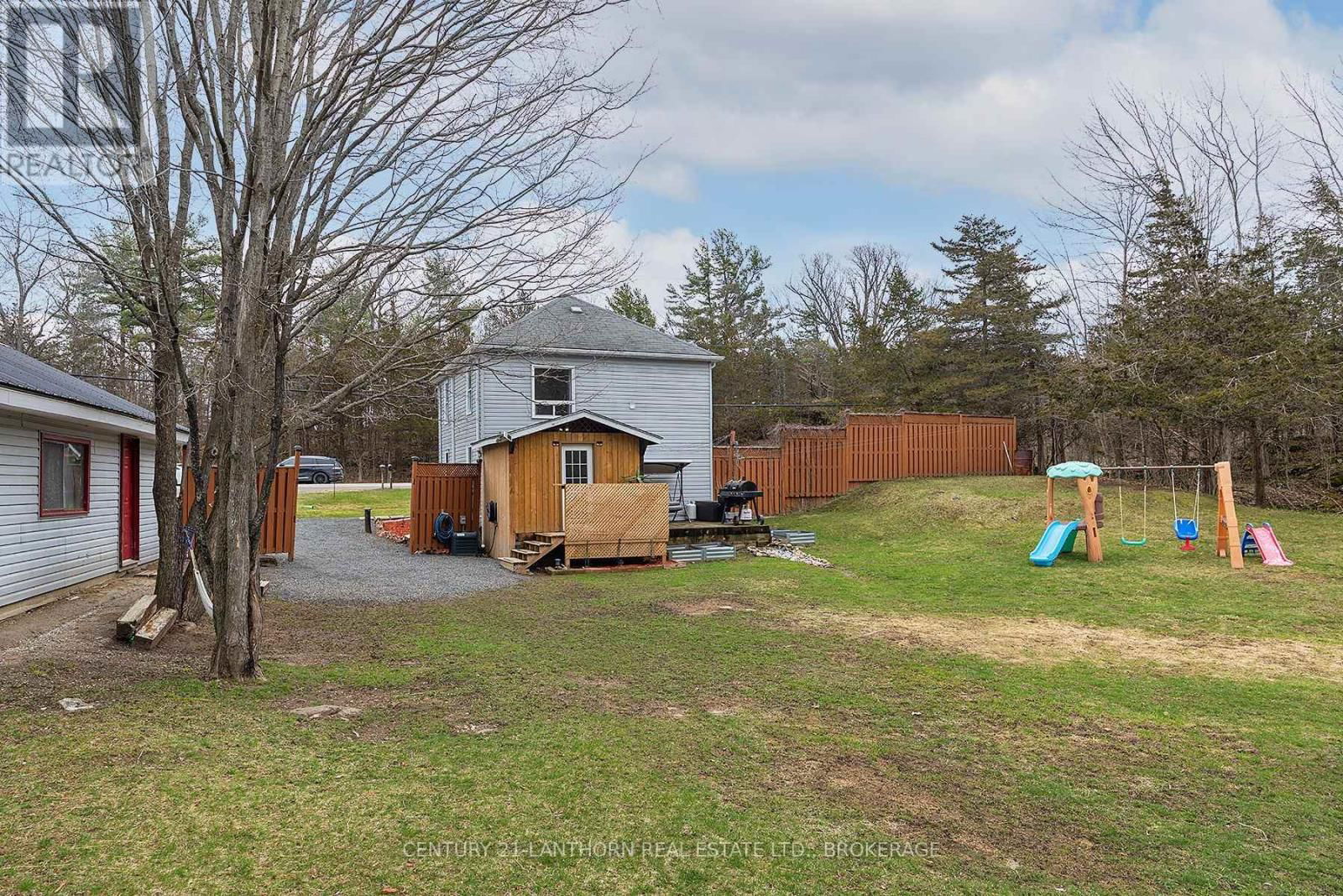 7993 PERTH ROAD Image 15