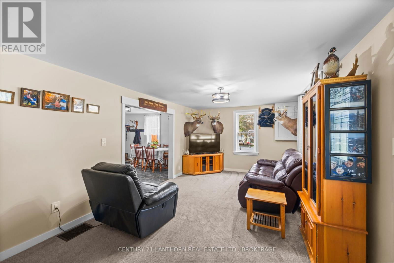 7993 PERTH ROAD Image 25