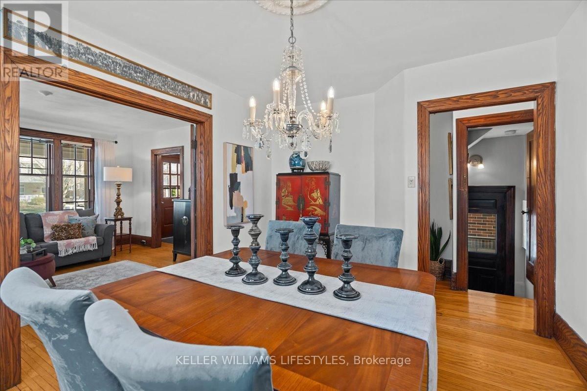 803.5 MAITLAND STREET Image 14