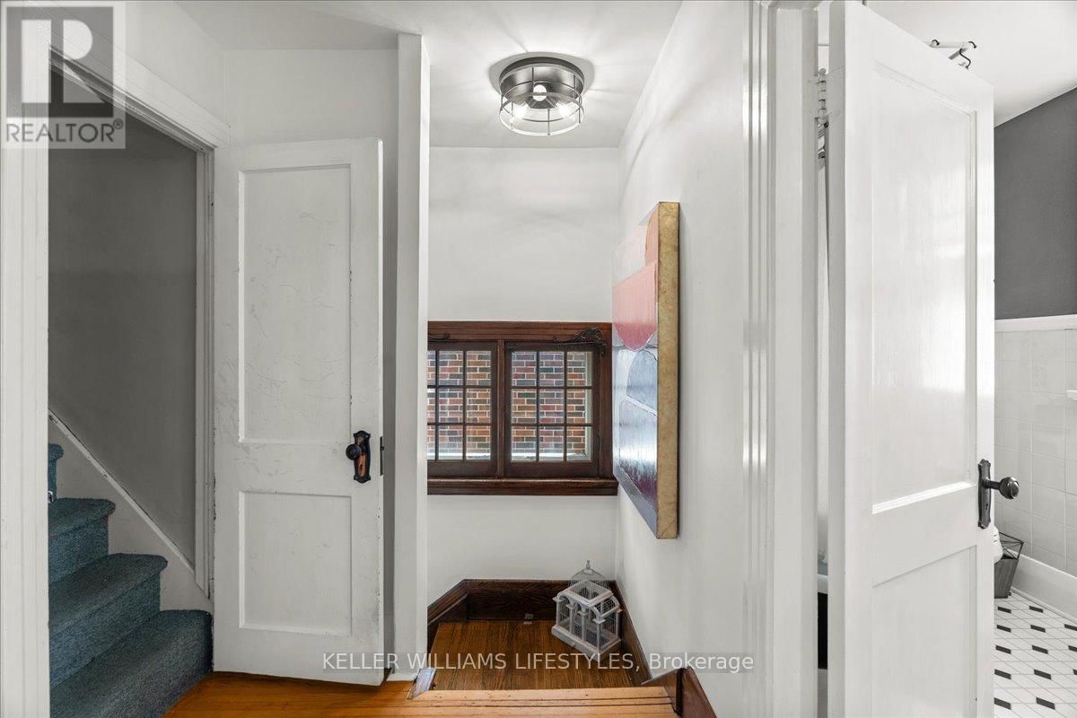 803.5 MAITLAND STREET Image 19