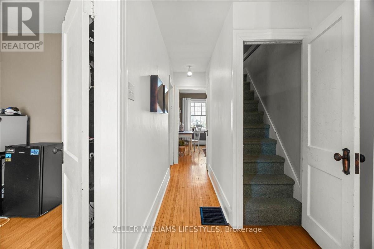 803.5 MAITLAND STREET Image 20