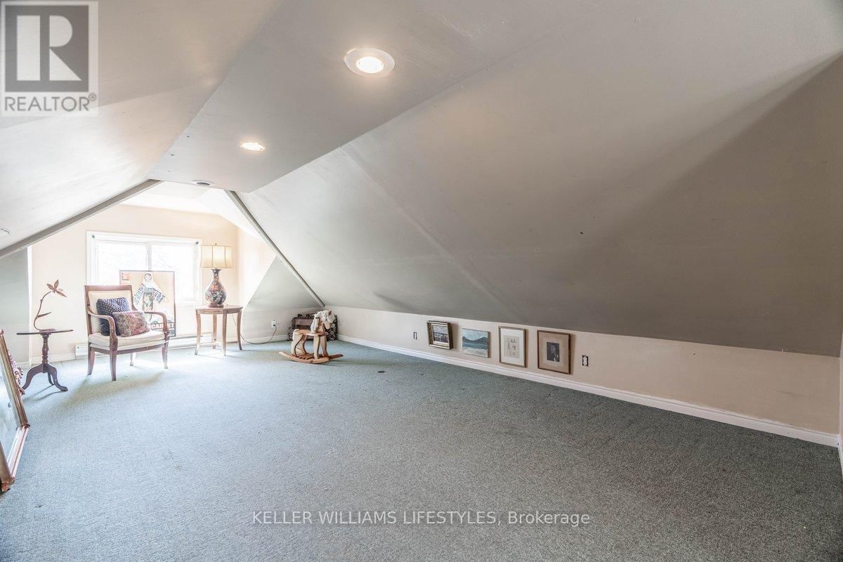803.5 MAITLAND STREET Image 31