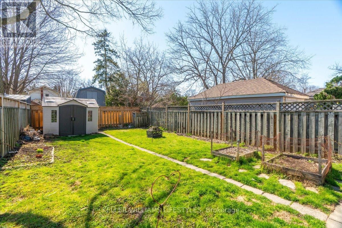 803.5 MAITLAND STREET Image 39