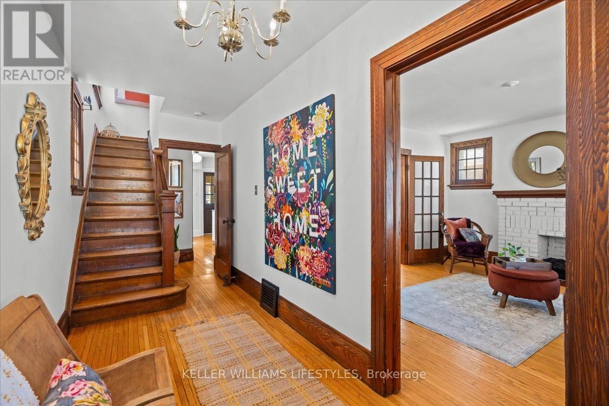 803.5 MAITLAND STREET Image 7