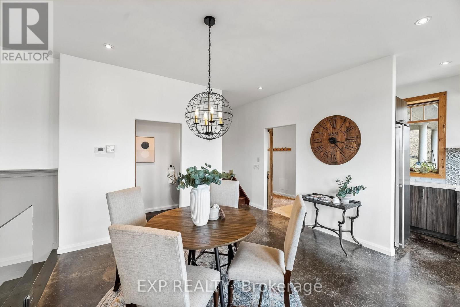 106 VICTORIA STREET Image 12