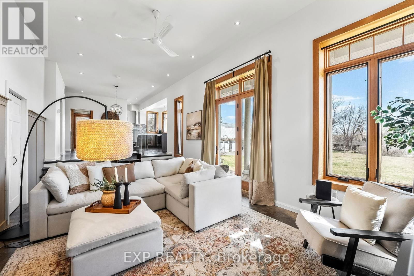 106 VICTORIA STREET Image 21
