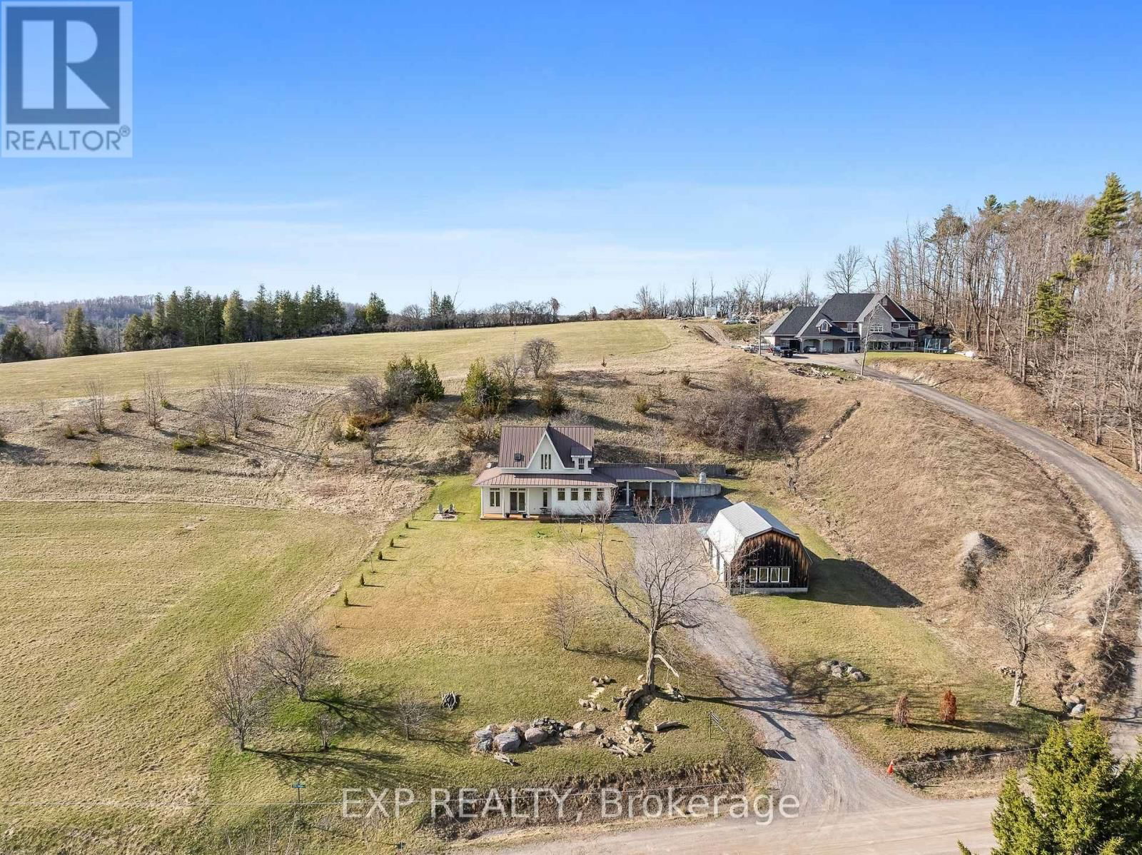 106 VICTORIA STREET Image 3