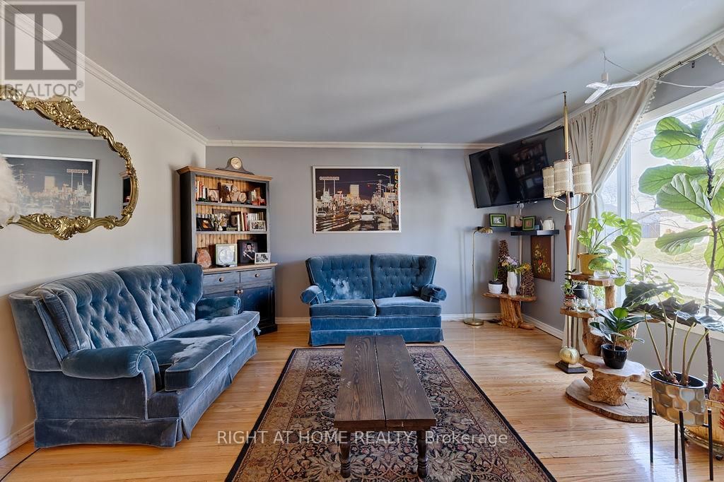 152 LAURIER AVENUE Image 21