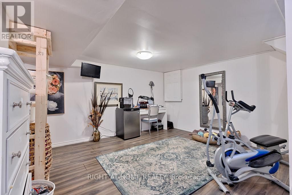 152 LAURIER AVENUE Image 25
