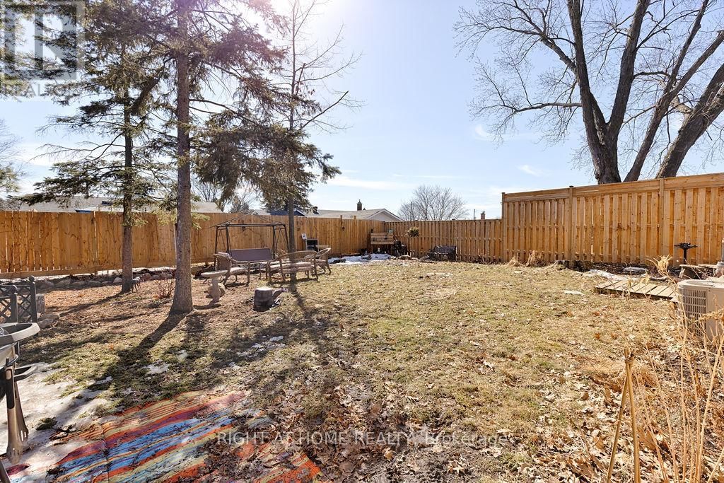 152 LAURIER AVENUE Image 4