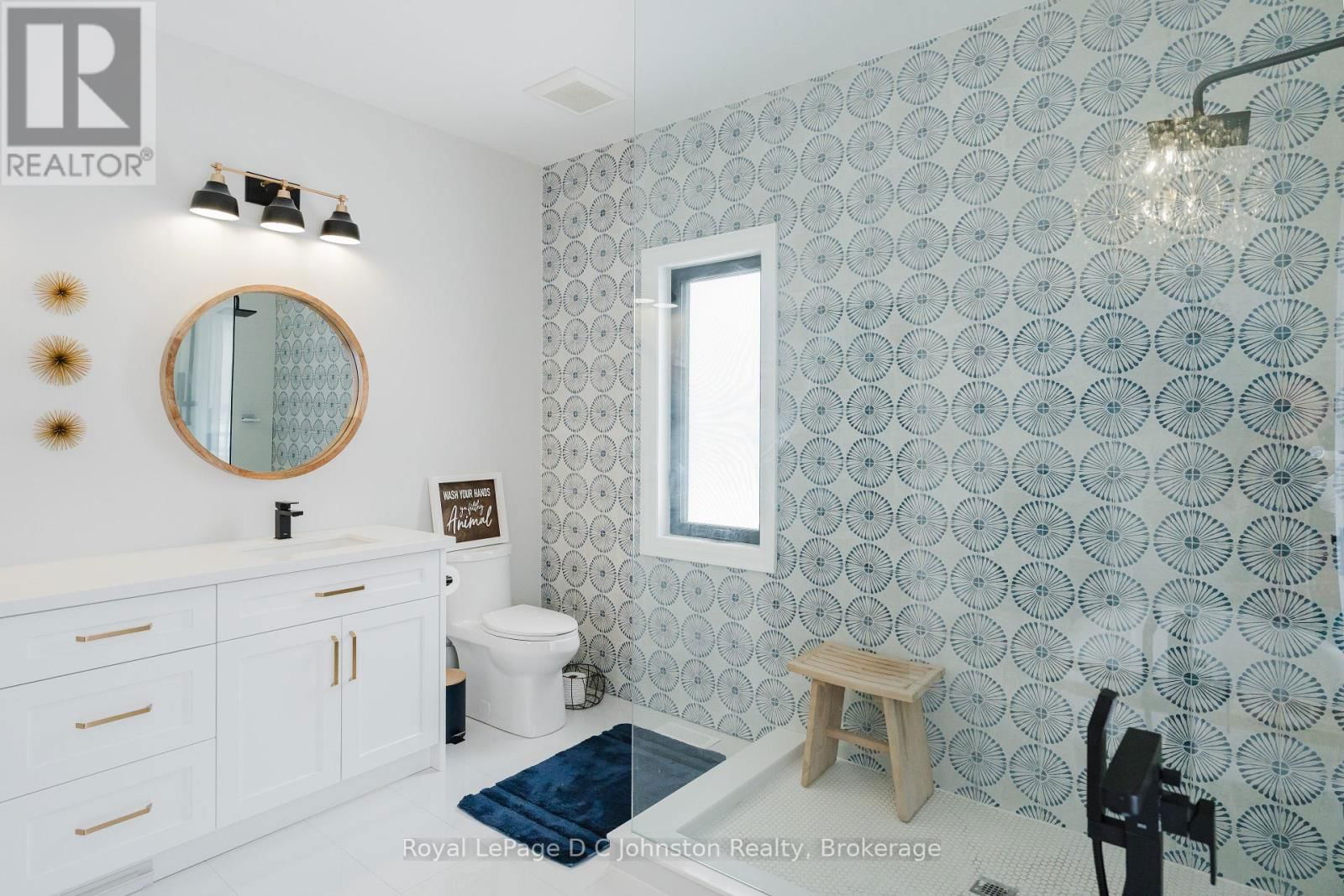 167 ALEXANDRIA STREET Image 21