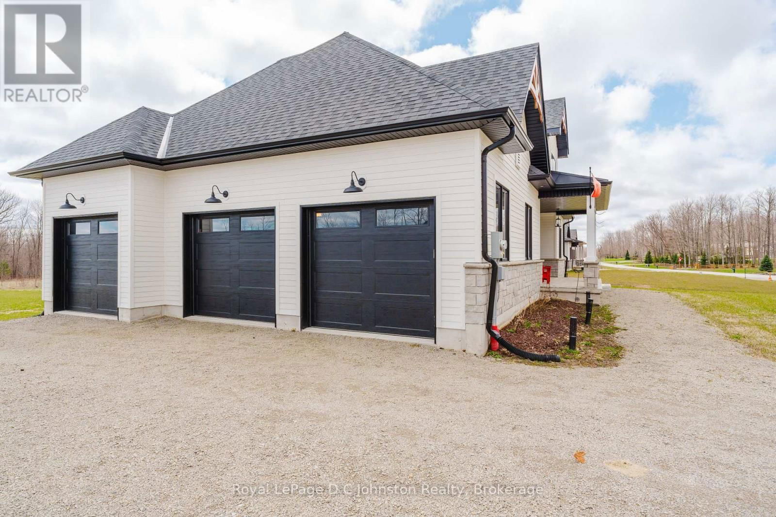167 ALEXANDRIA STREET Image 3