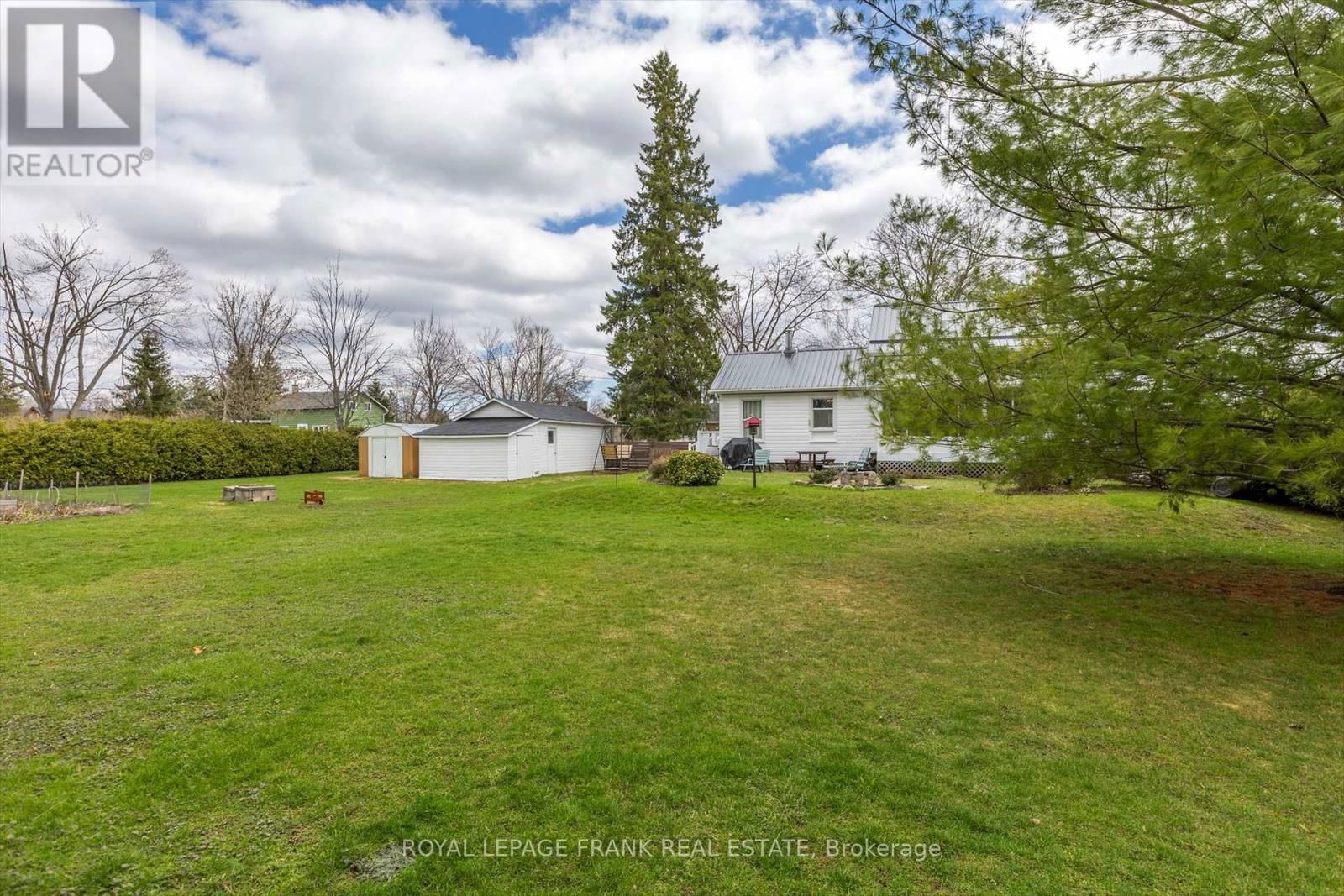 14 CARR STREET Image 43